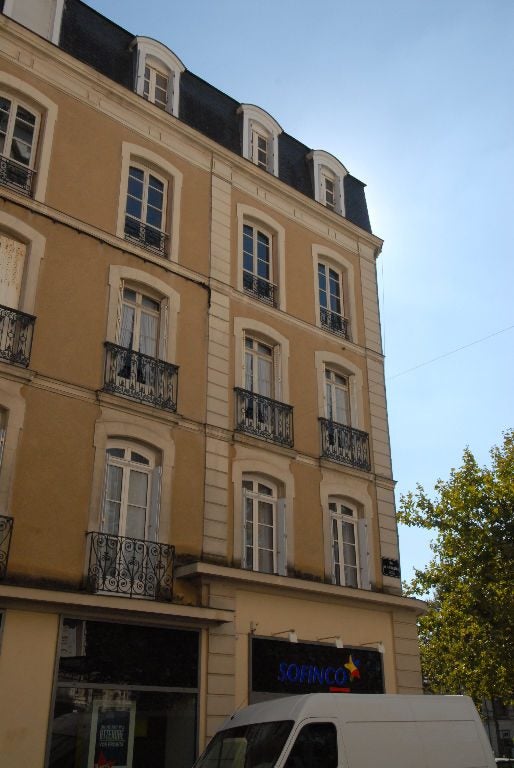 Flat Rue Ernest Rivière in Rennes