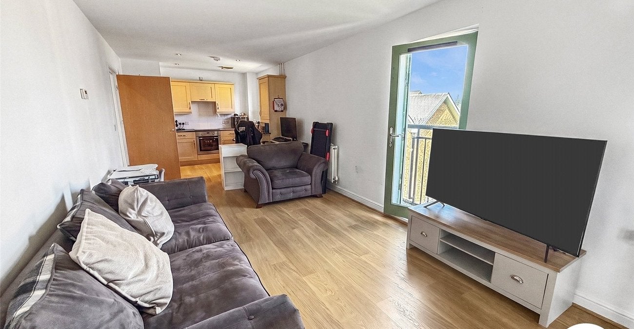 Flat Esparto Way in Sevenoaks