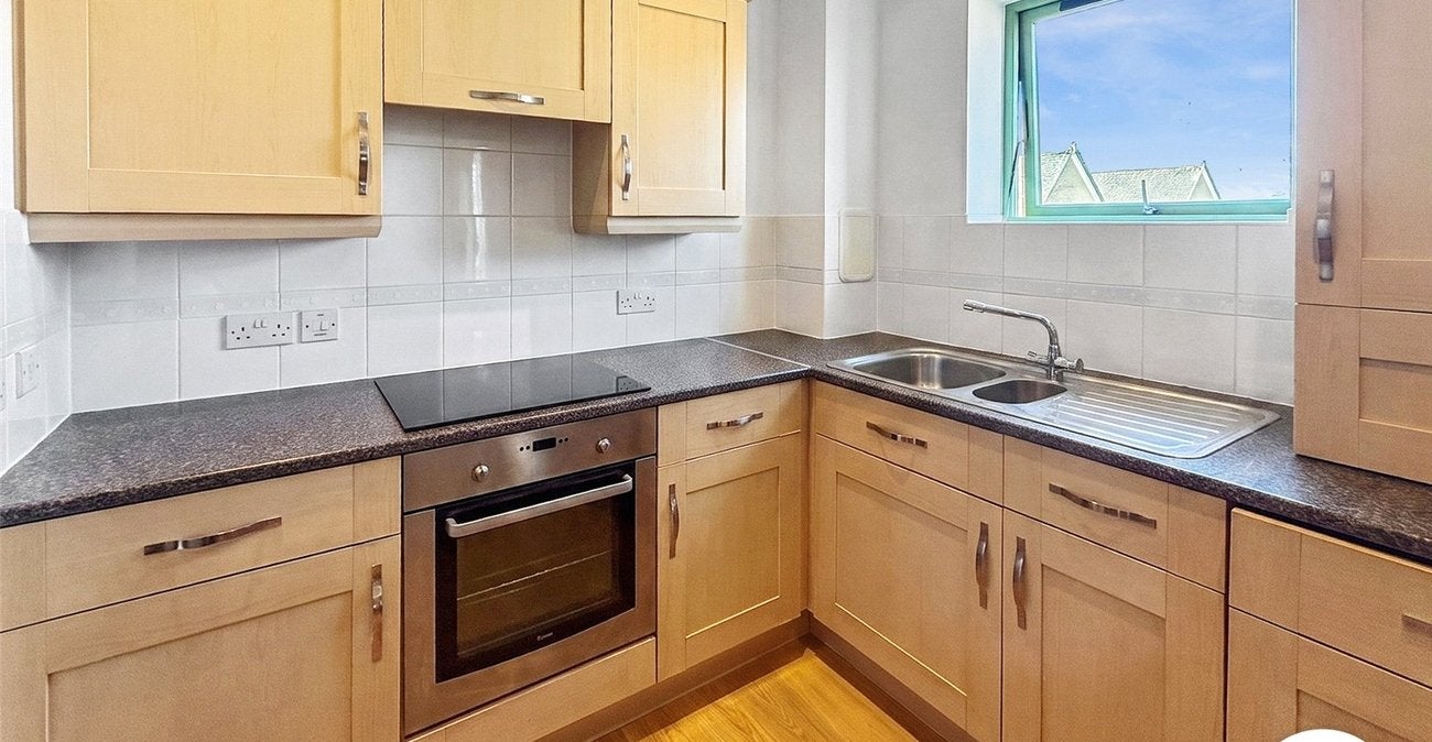 Flat Esparto Way in Sevenoaks