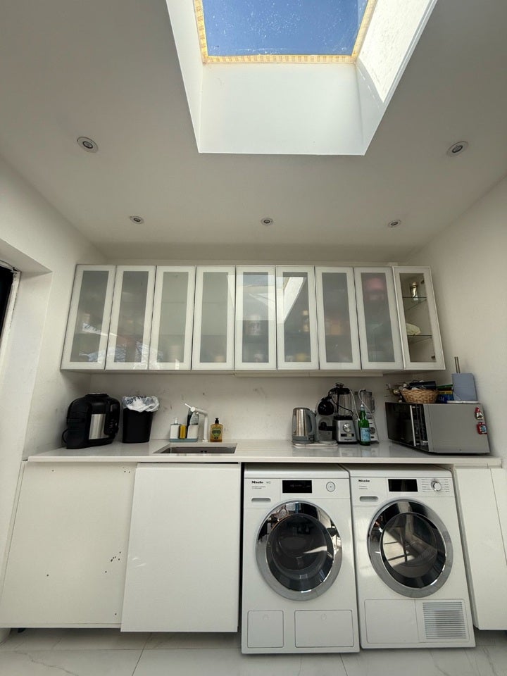 Room Hunter Road in Greater London