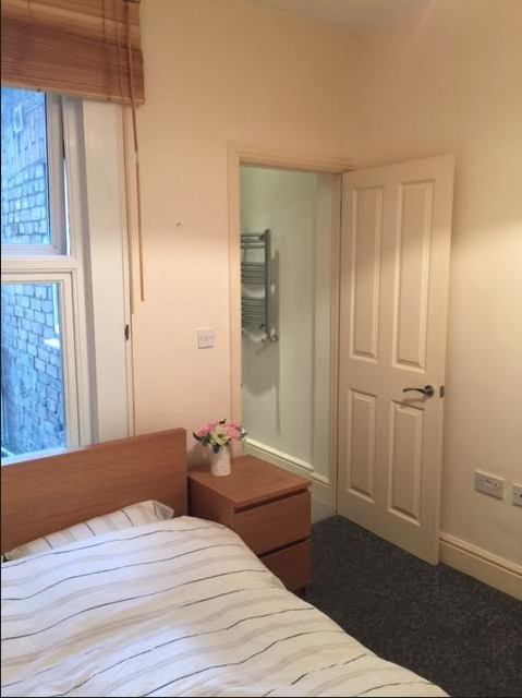 Room Chesterfield Gardens in Greater London
