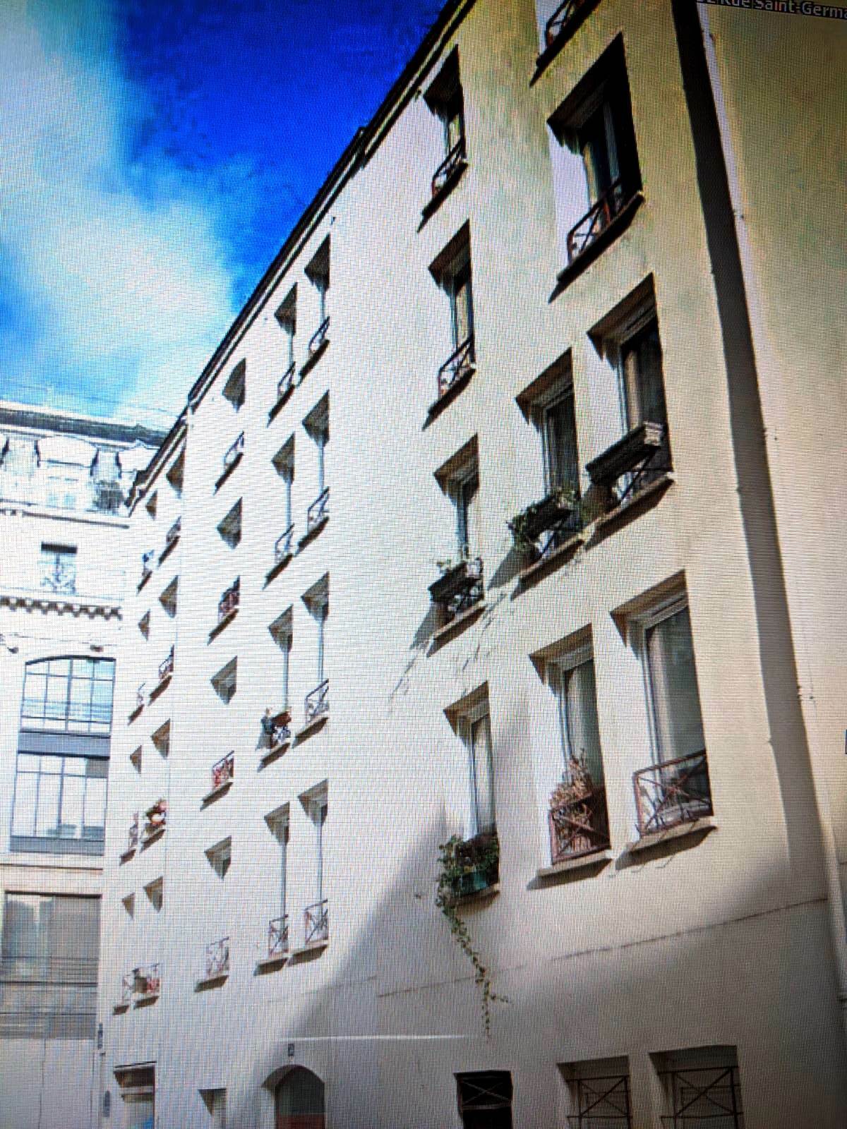 Flat Impasse de la Santé in Paris