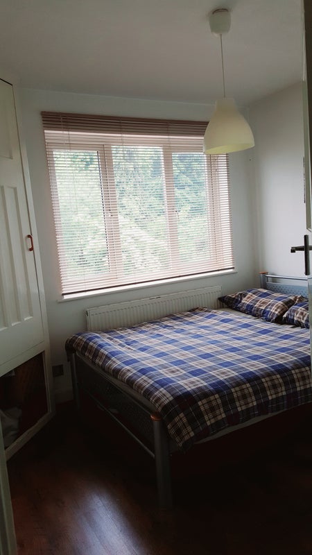 Room Devonshire Hill Lane in Greater London