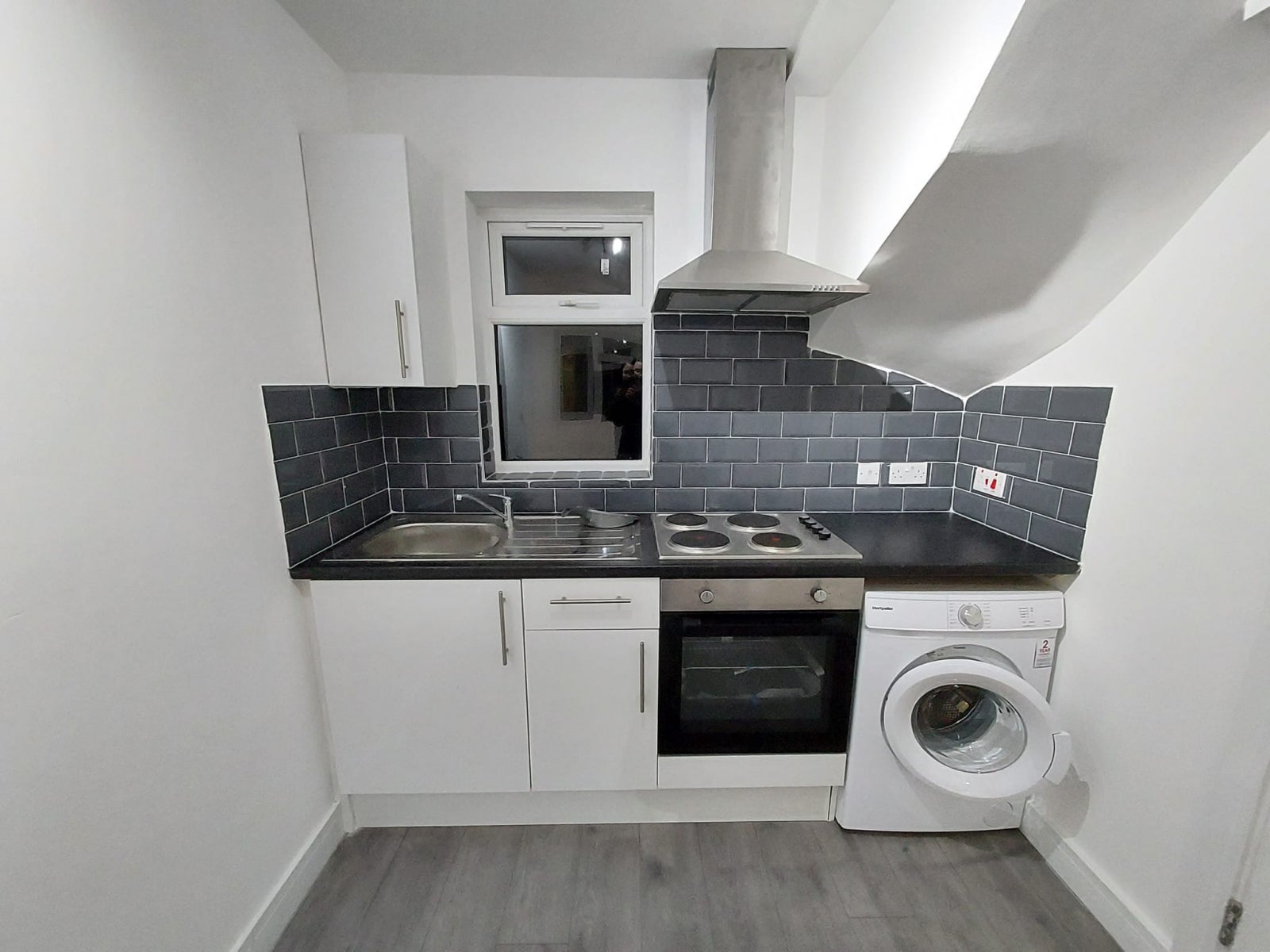 Flat Bromley Road in Greater London