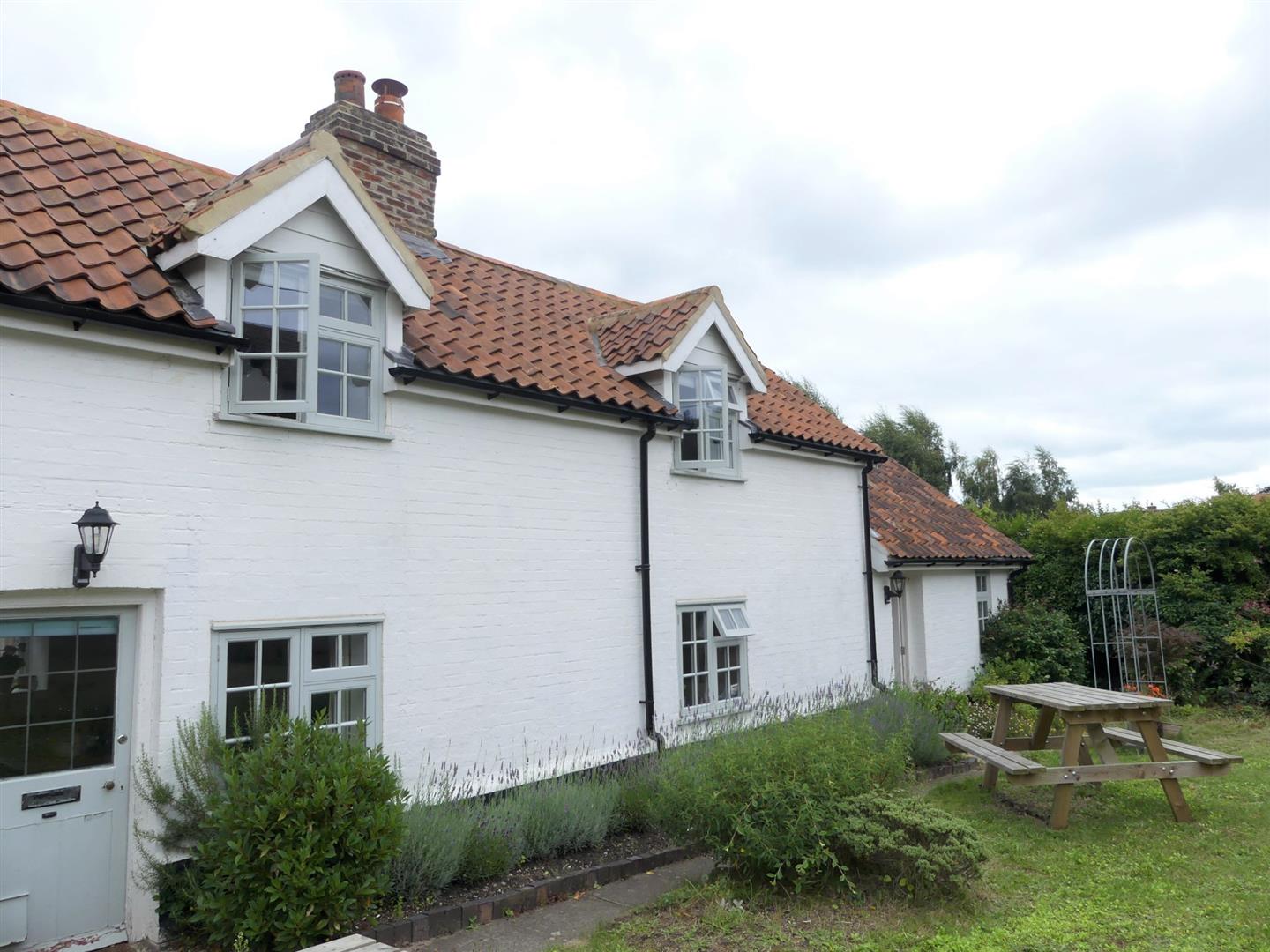 House Chapel Lane in East Suffolk