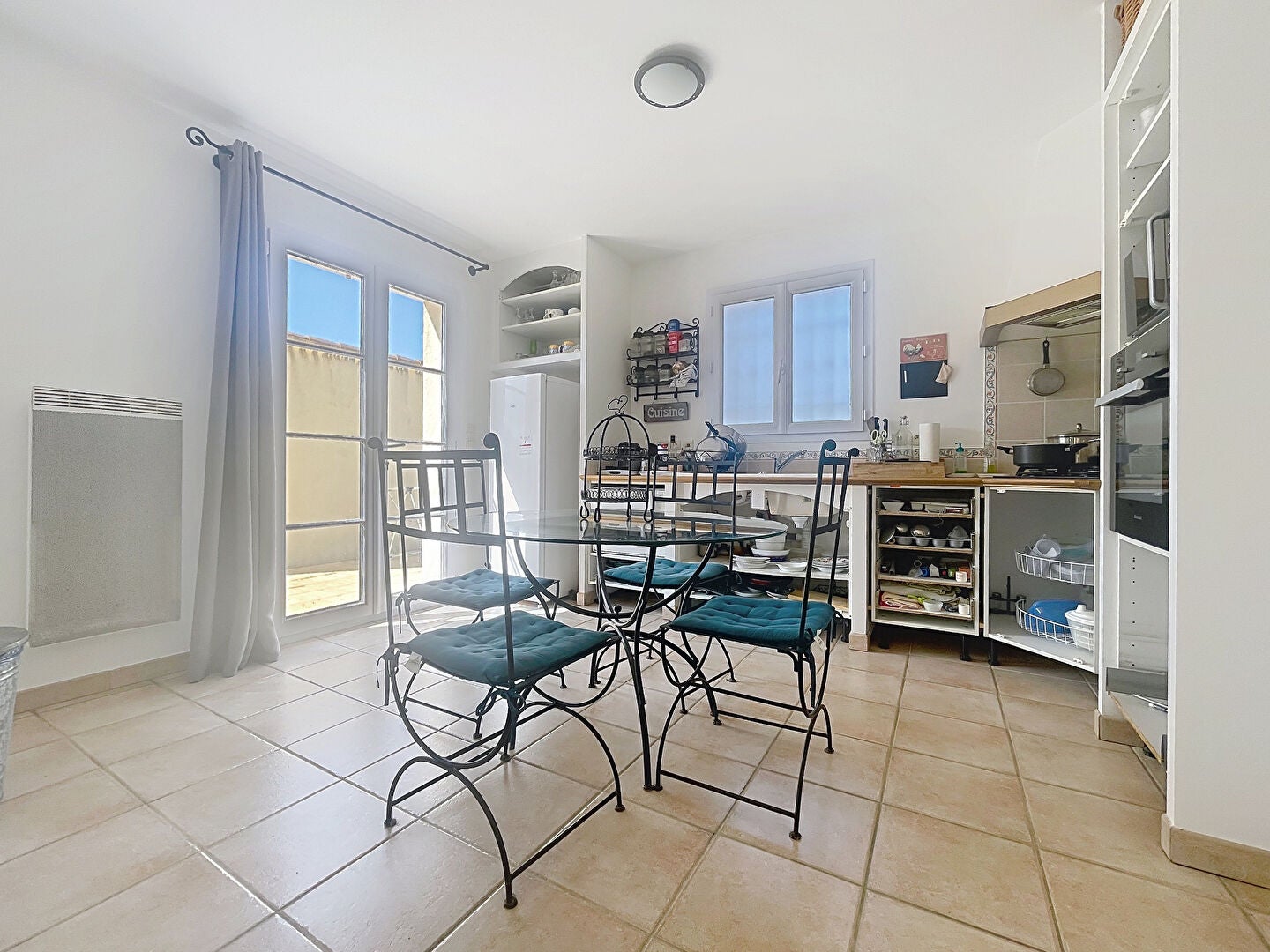 Maison Avenue Vincent de Forbin à La Fare-les-Oliviers