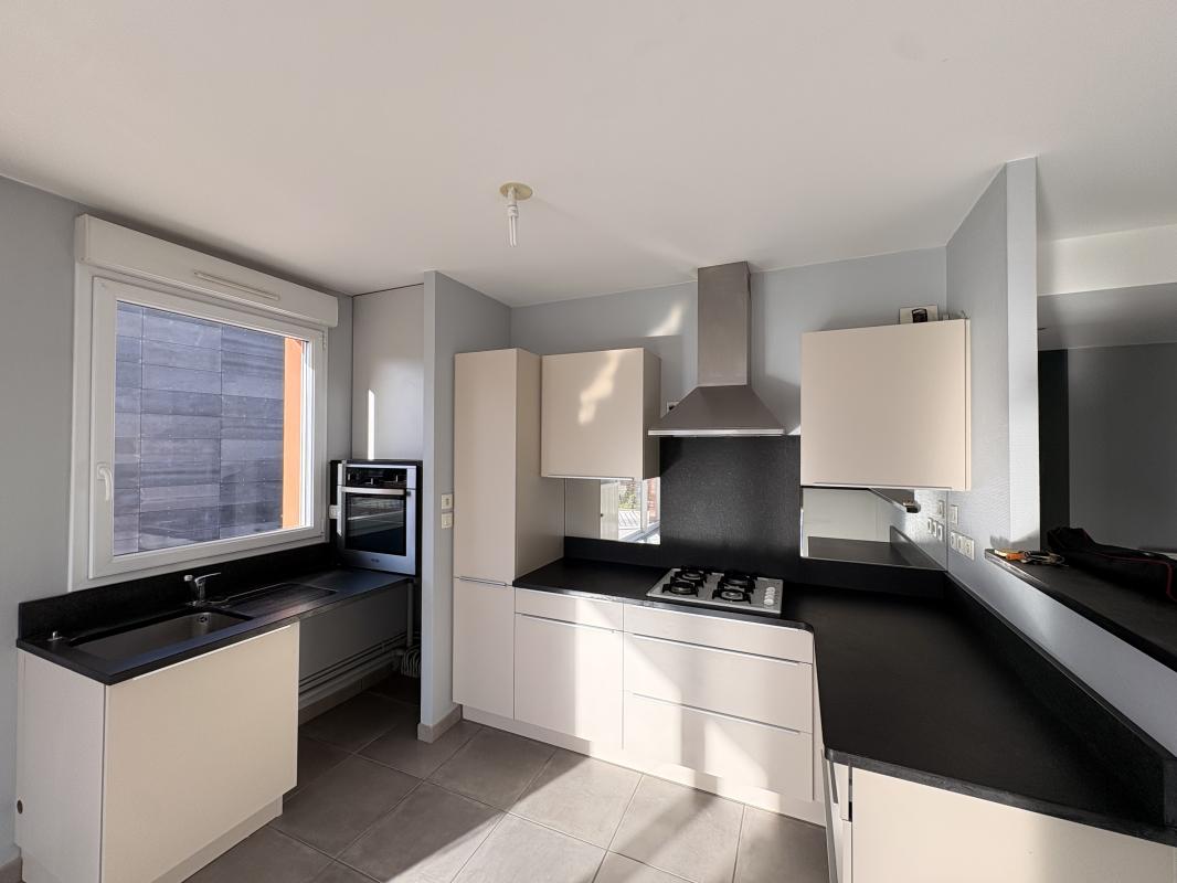 Flat Rue de Coloin in Le Puy-en-Velay