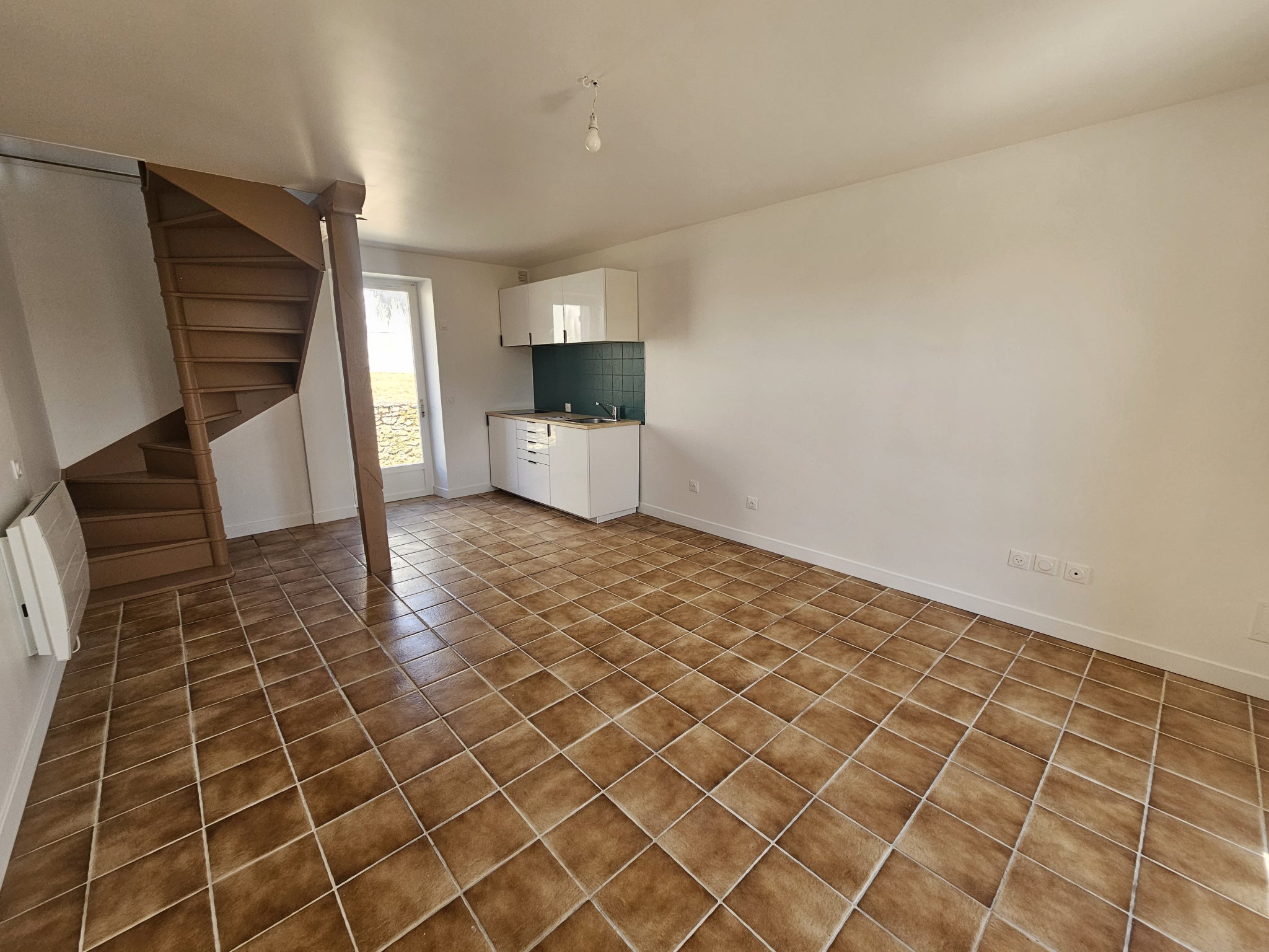 Flat Rue Gabriel Péri in Breux-Jouy