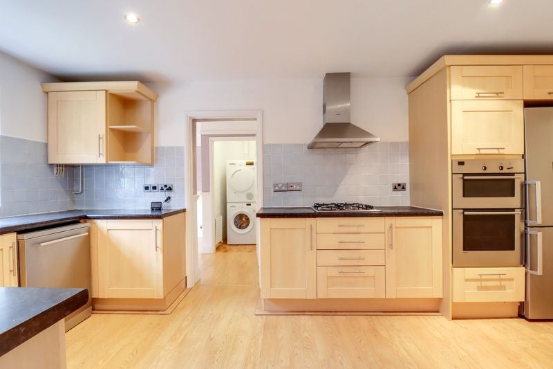 House Turpins Rise in Surrey Heath