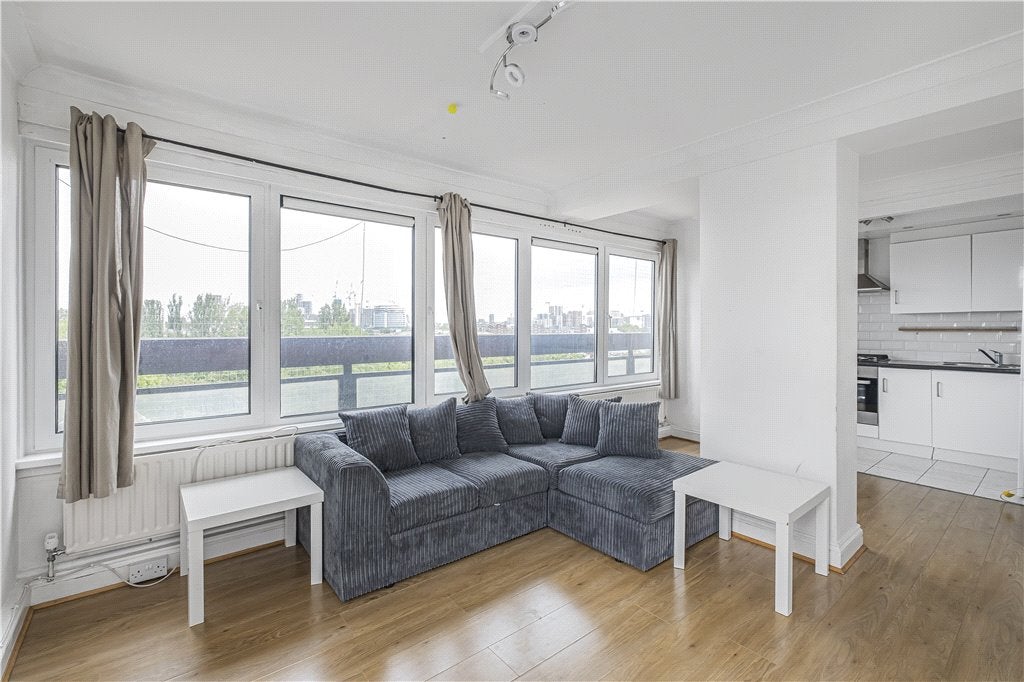 Flat Wandsworth Road in Greater London