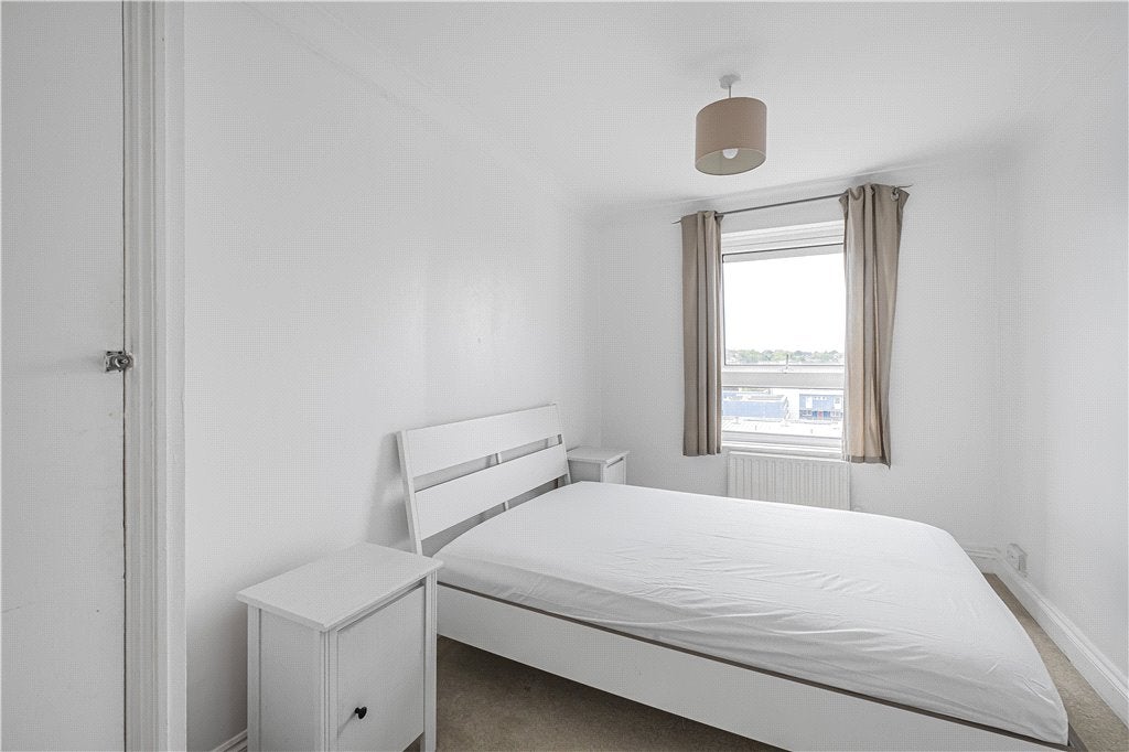 Flat Wandsworth Road in Greater London