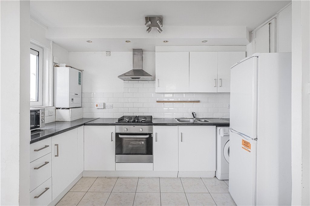 Flat Wandsworth Road in Greater London