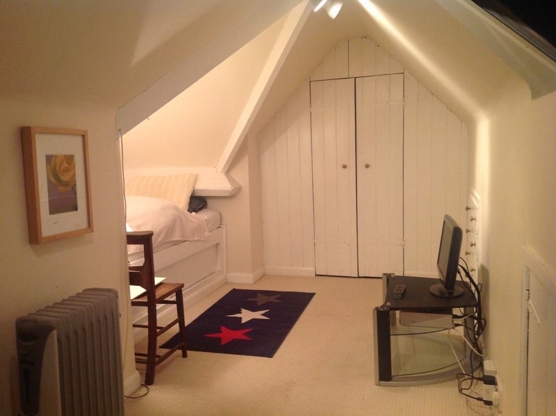 Room Priory Road in Kenilworth