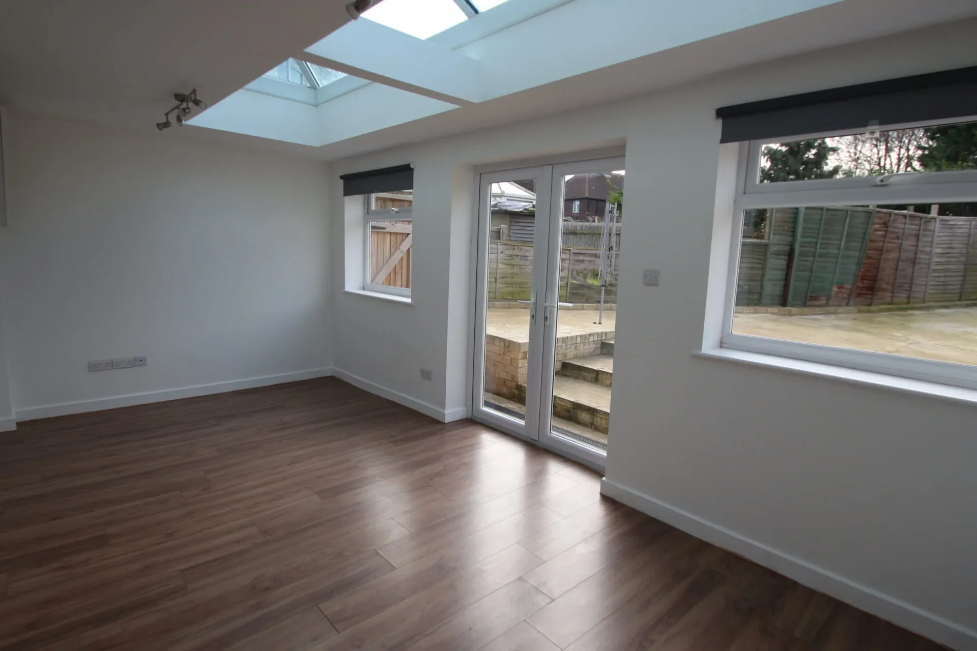 Flat Lower Road in Maidstone