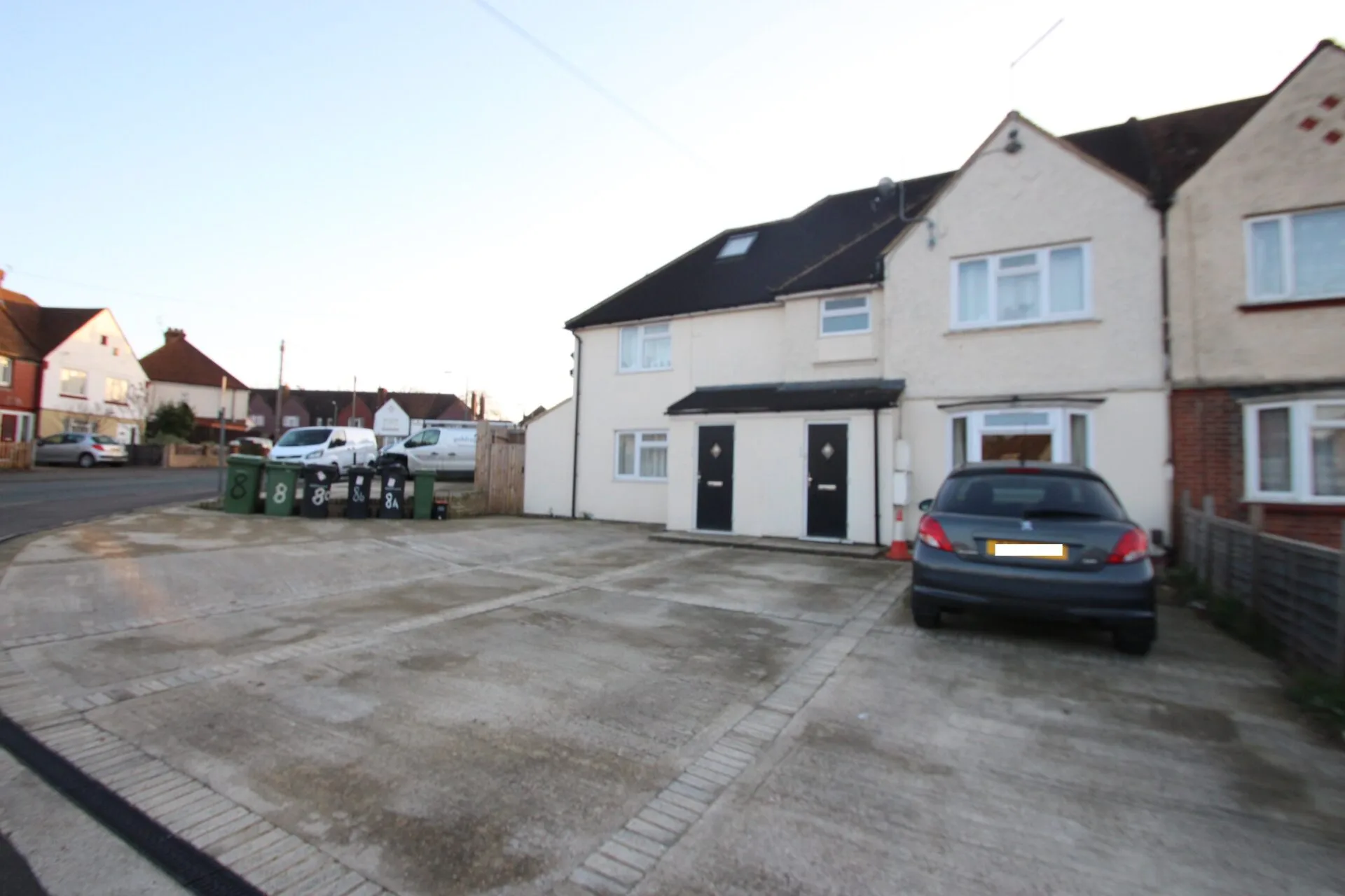Flat Lower Road in Maidstone