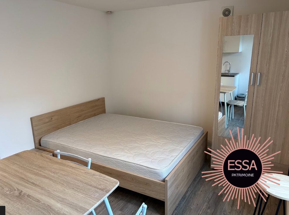 Appartement Rue du 8 Mai à Mézières-sur-Seine