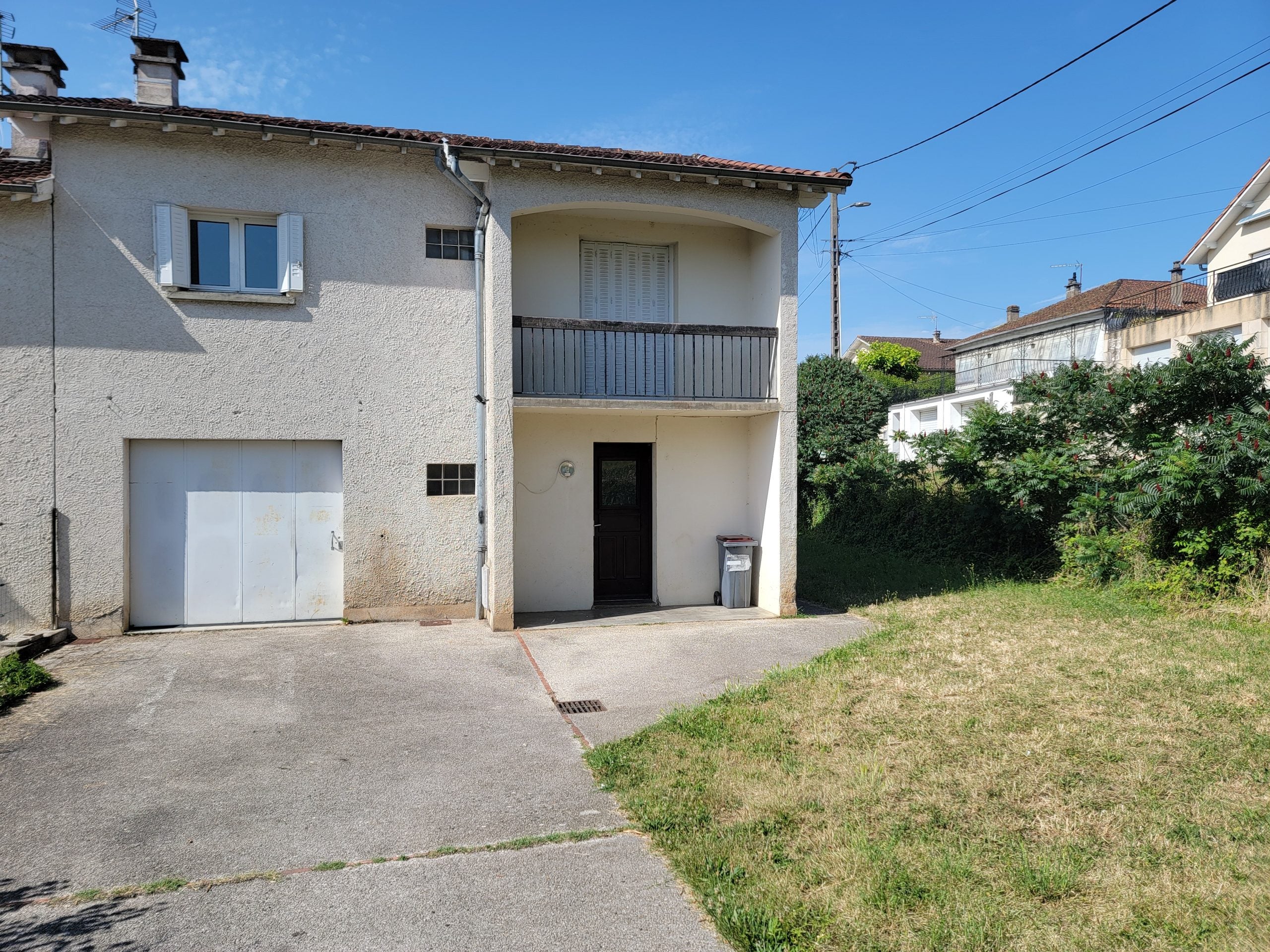 House Avenue De La Beyne in Cahors
