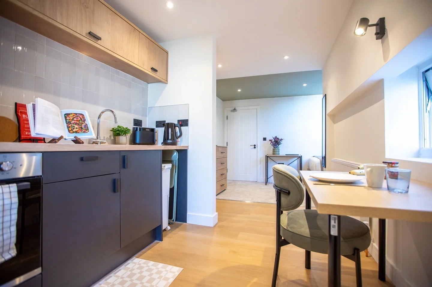 Room York Avenue in Gillingham