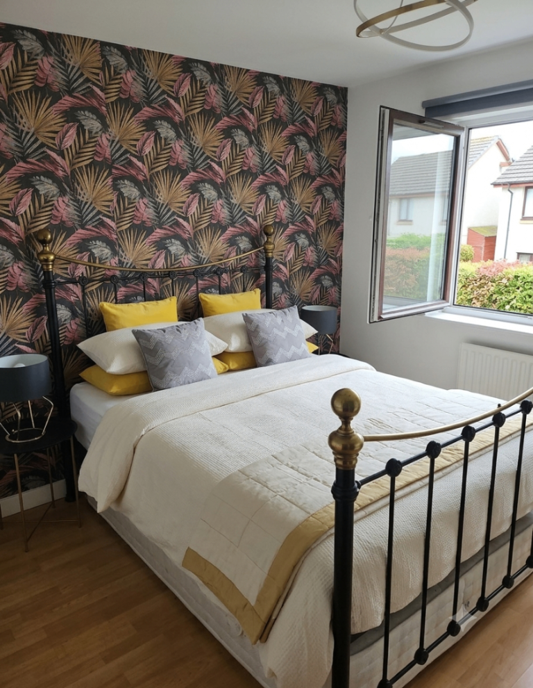 Flat Niddrie Mains Drive in City of Edinburgh