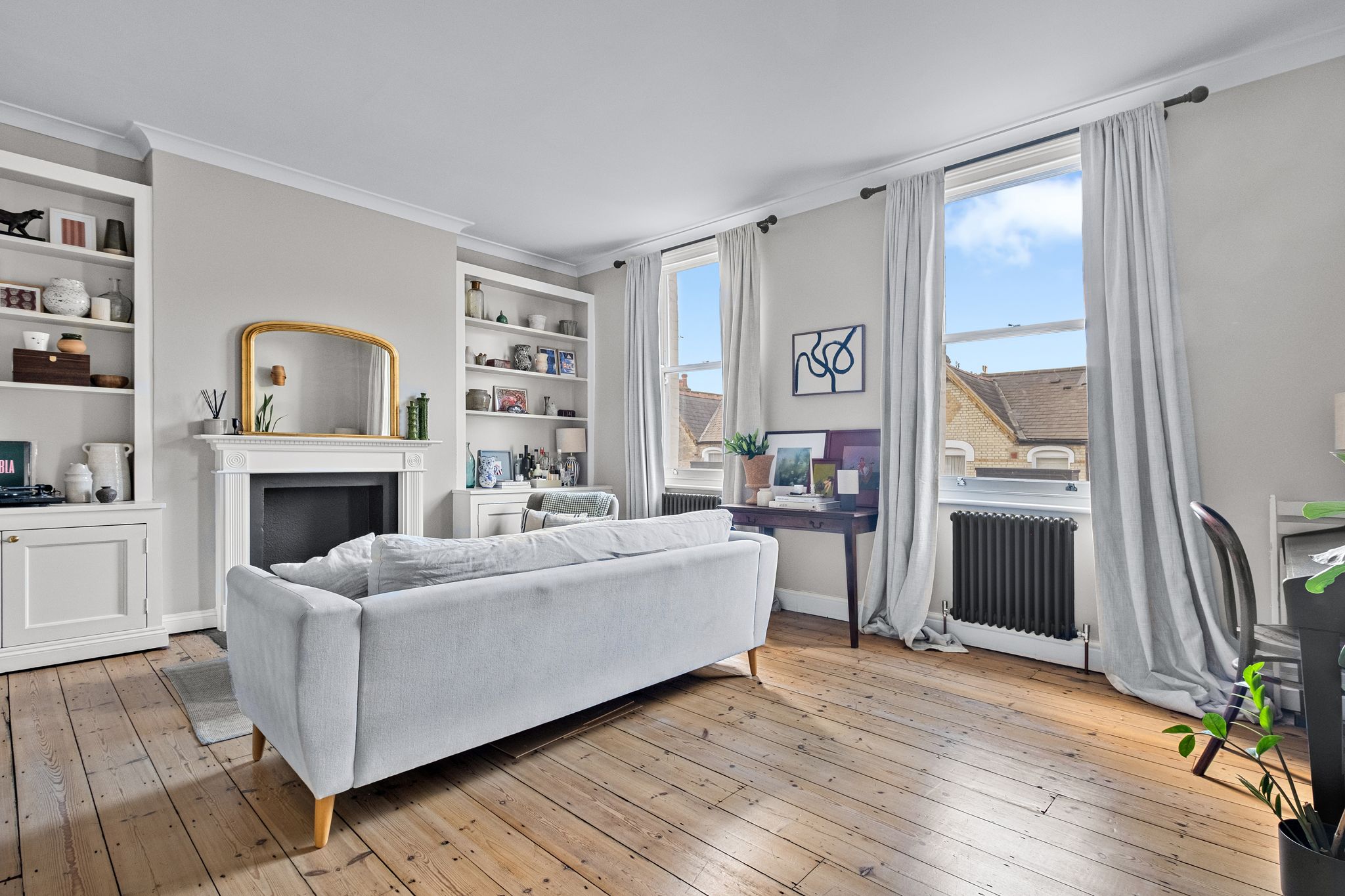 Flat Studland Street in Greater London