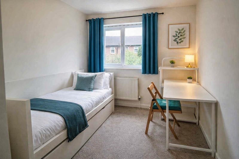 Room Gregory Street in Nottingham