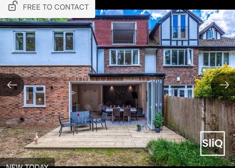 Room Roehampton Vale in Greater London