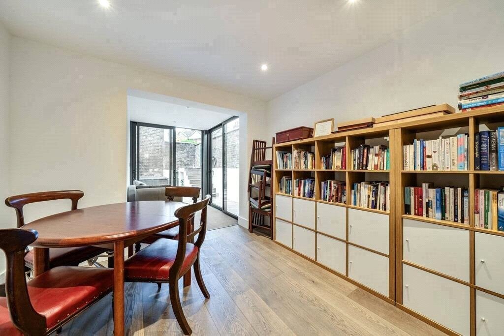 House Cranbury Road in Greater London