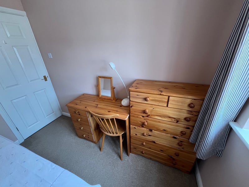 Room The Wickets in Leeds
