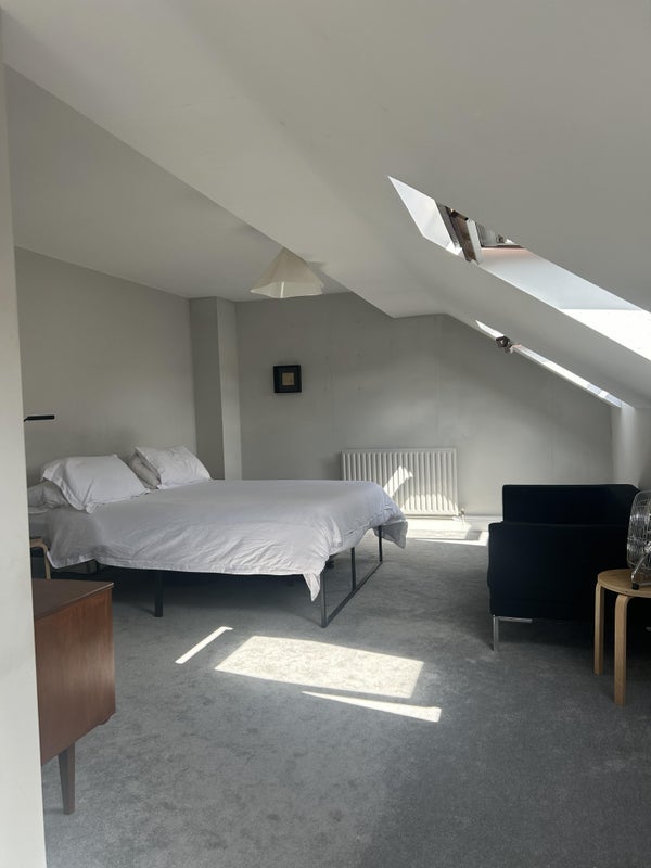 Room Bethnal Green Road in Greater London