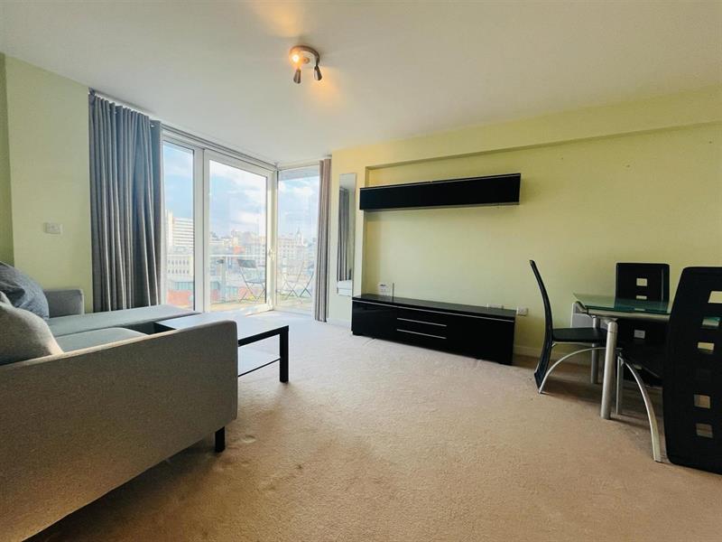 Flat Blackfriars Road in Salford