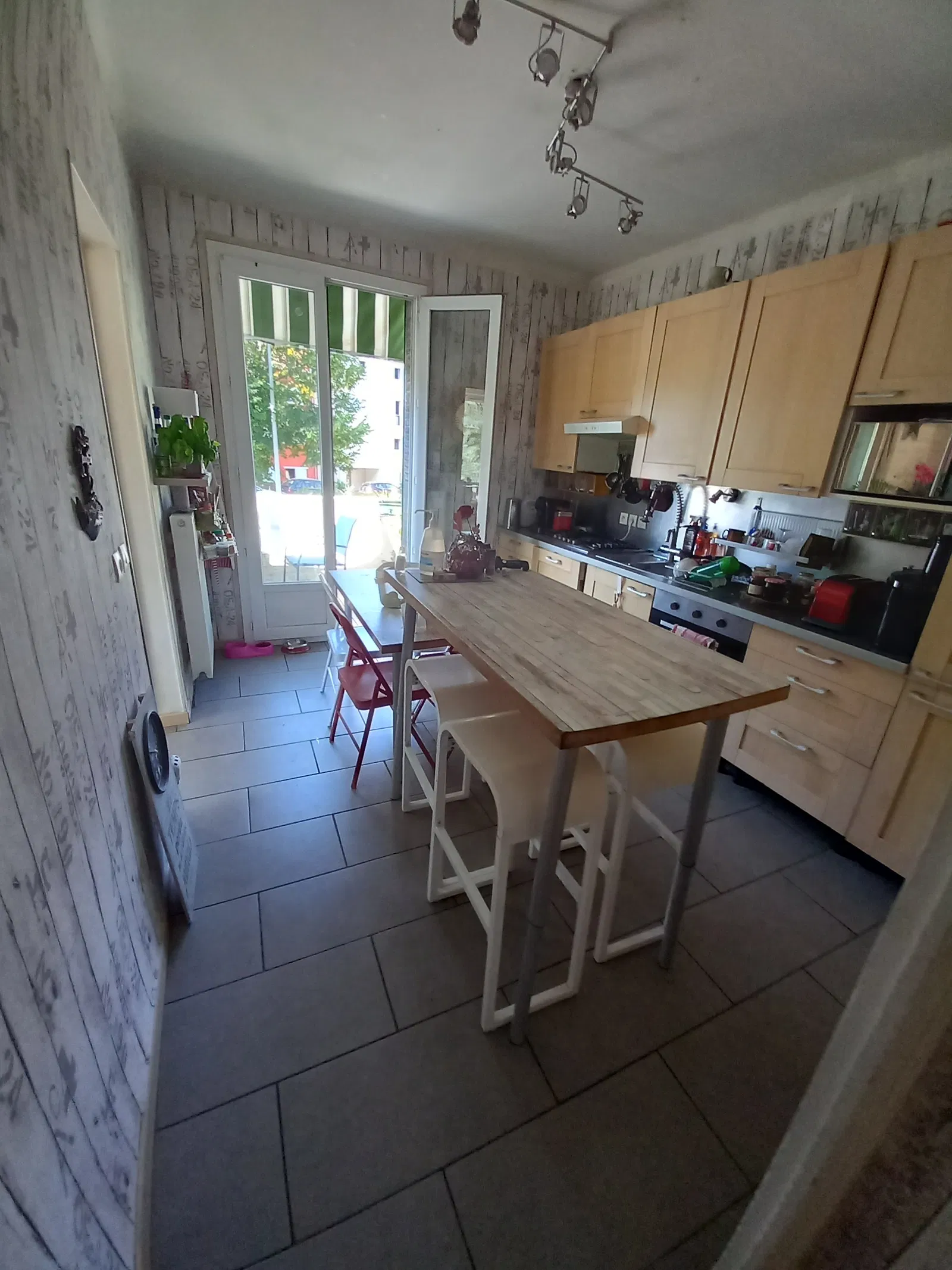 Room Rue des Droits de l'Homme in Saint-Martin-le-Vinoux