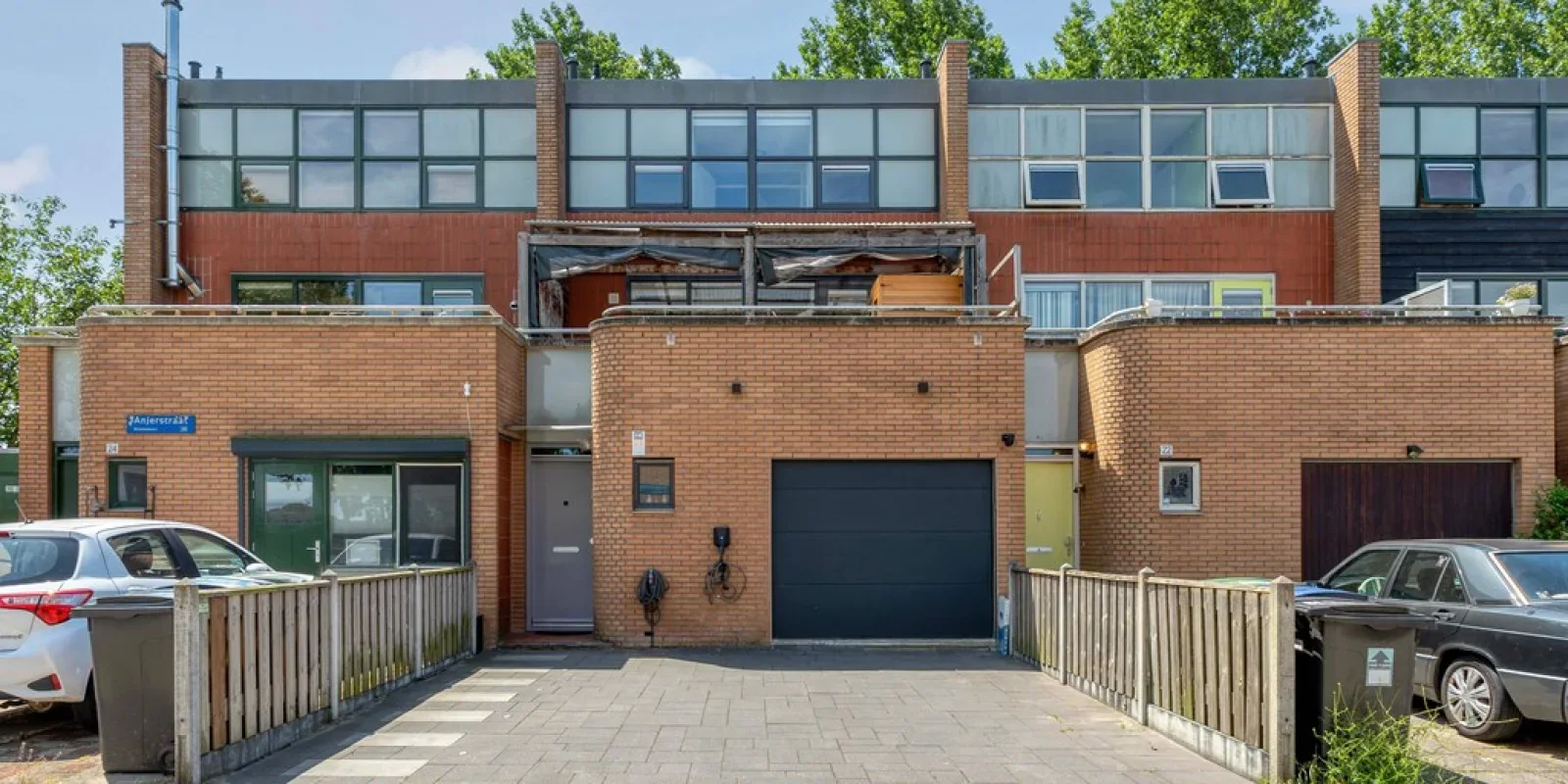 Huis Anjerstraat 23 in Almere