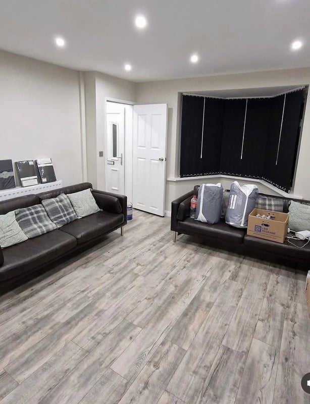 Room Fieldhouse Road in Birmingham
