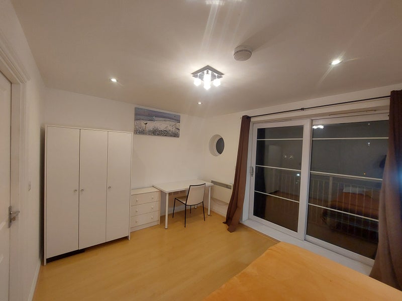 Room Sydenham Road in Greater London