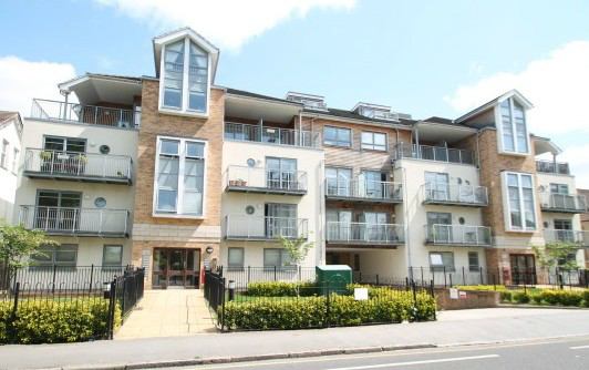 Room Sydenham Road in Greater London