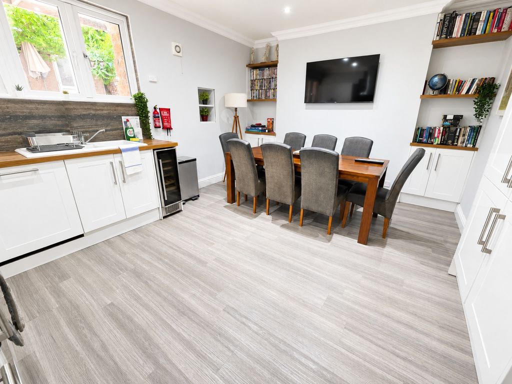Flat Pembroke Road in Bristol