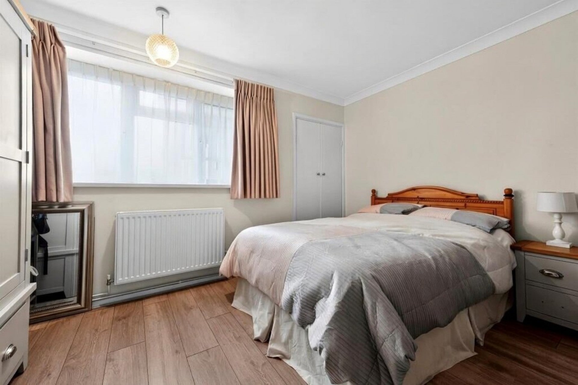 Flat Hannibal Road in Borough of Spelthorne