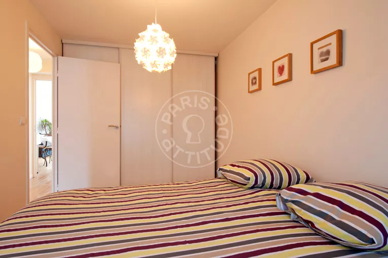 Appartement Rue de Ponthieu à Paris