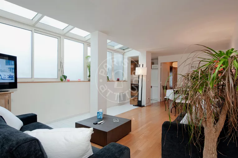 Appartement Rue de Ponthieu à Paris