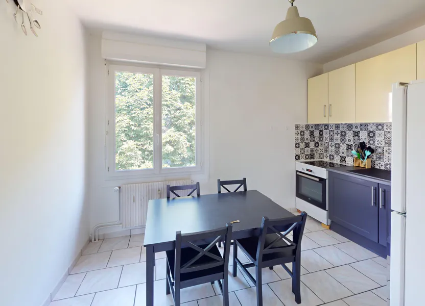 Appartement Rue de Cluny à Givry