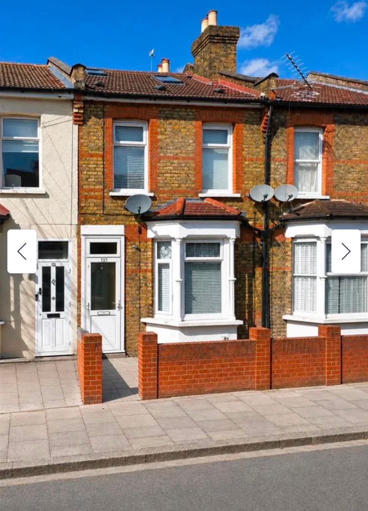 House Norman Road in Greater London