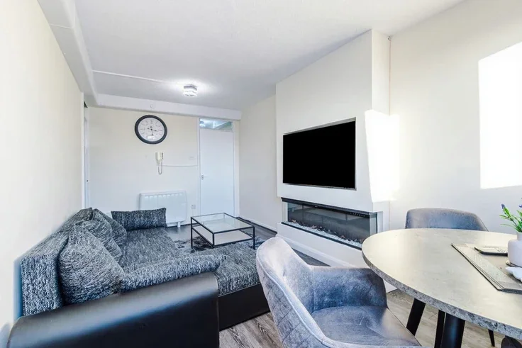 Flat Boundary Lane in Manchester