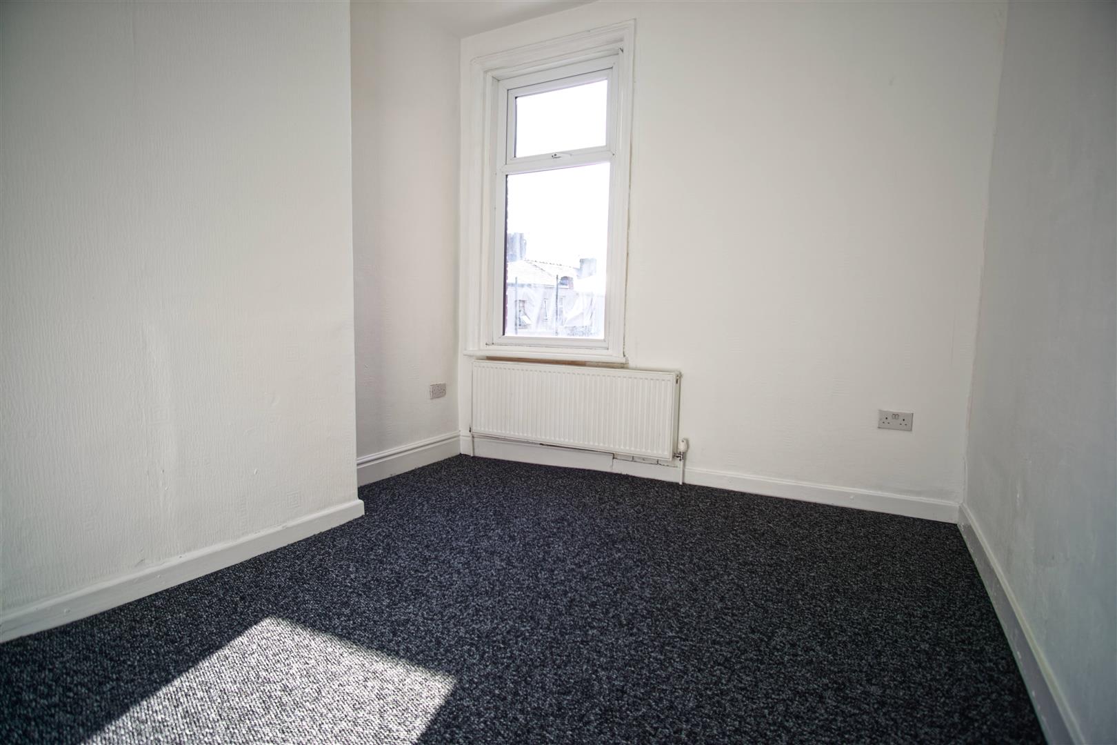 Flat New Hall Lane in Preston