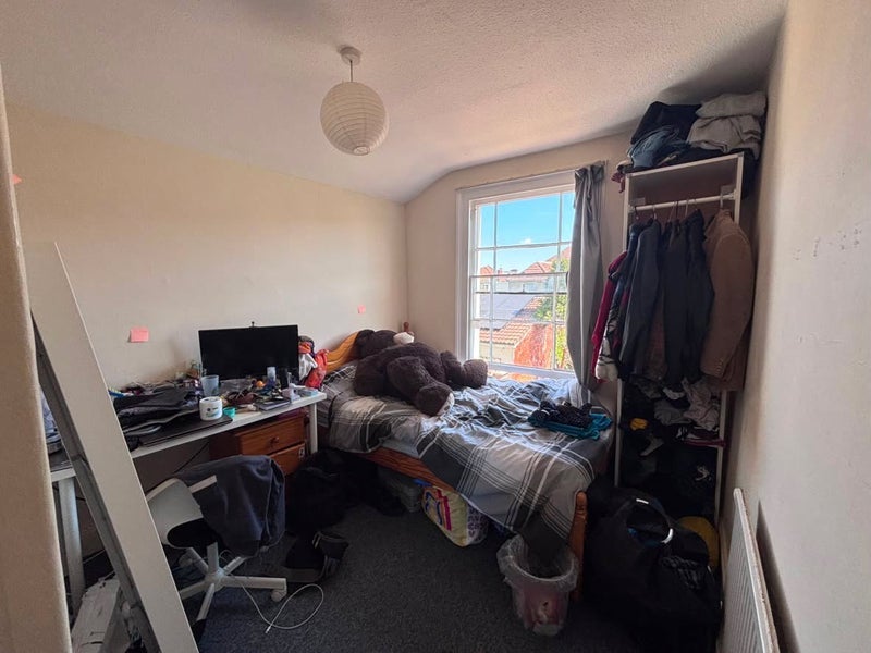 Room Brynland Avenue in Bristol