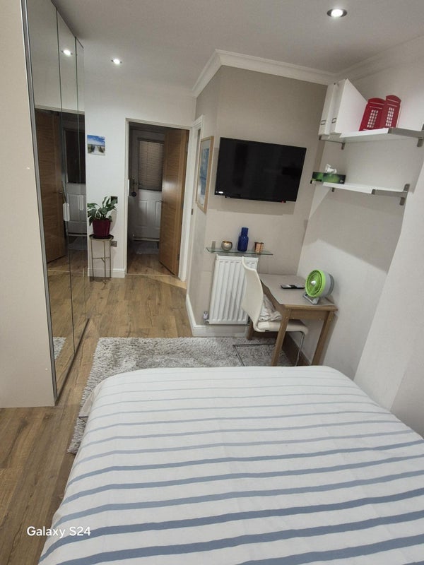 Room Westbury Court in North Tyneside