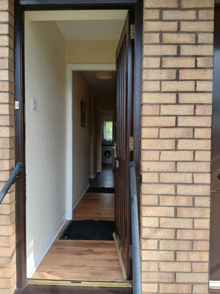 Flat East Kilbride Road in Rutherglen