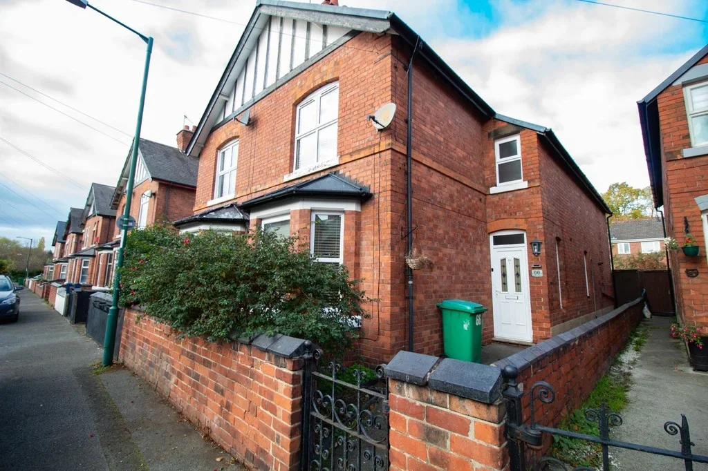 House Lauriston Drive in Nottingham