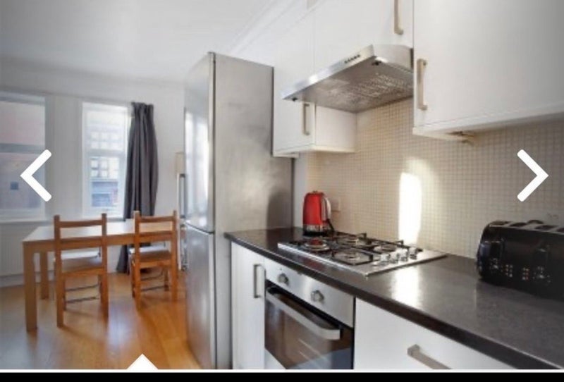 Room Bond Street in Greater London