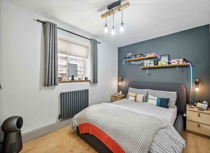 Flat Havelock Close in Greater London
