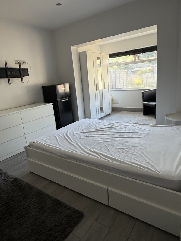 Room Balliol Avenue in Greater London